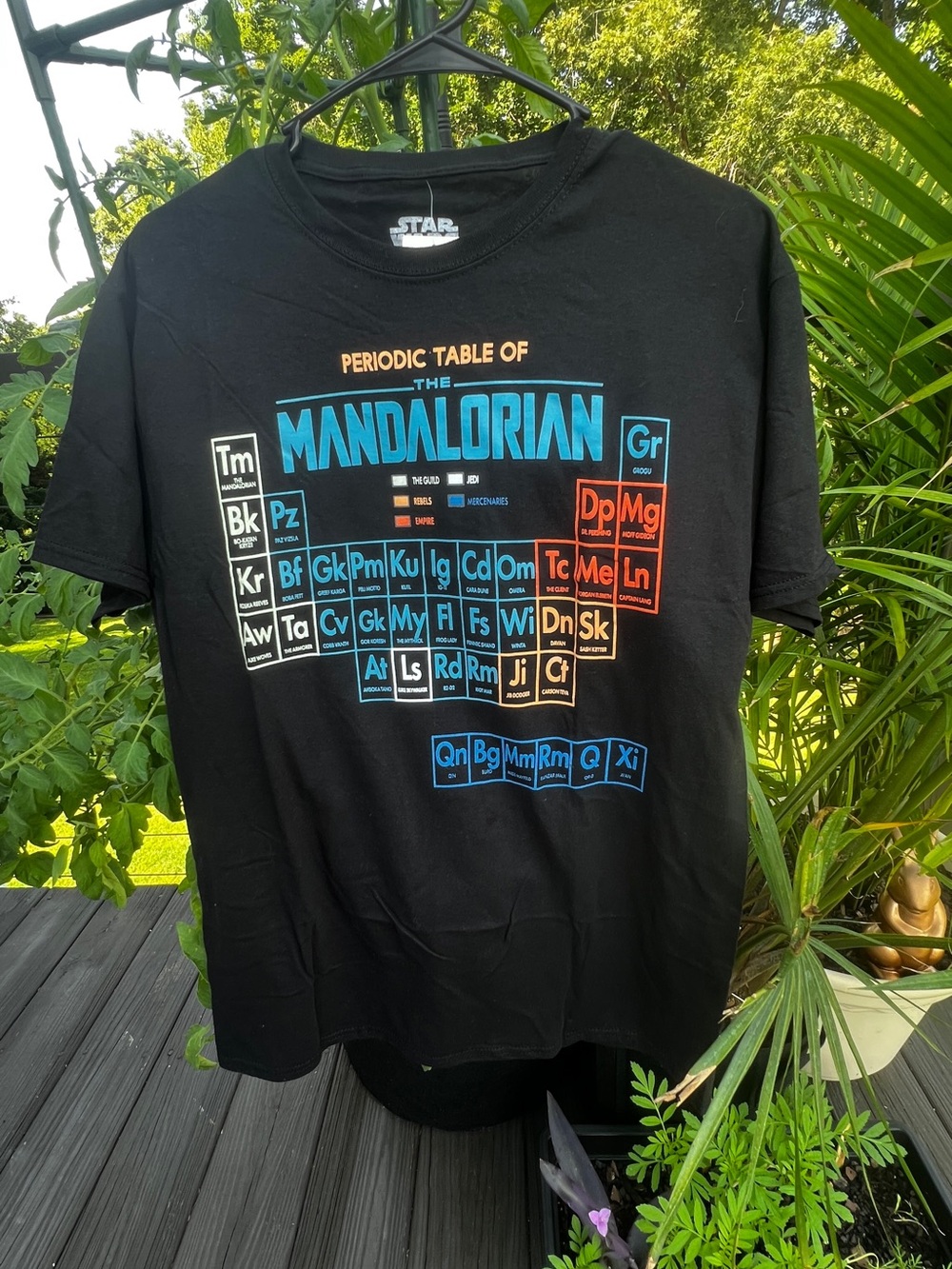 Star Wars The Mandalorian Periodic Table Graphic Tee Medium NWT